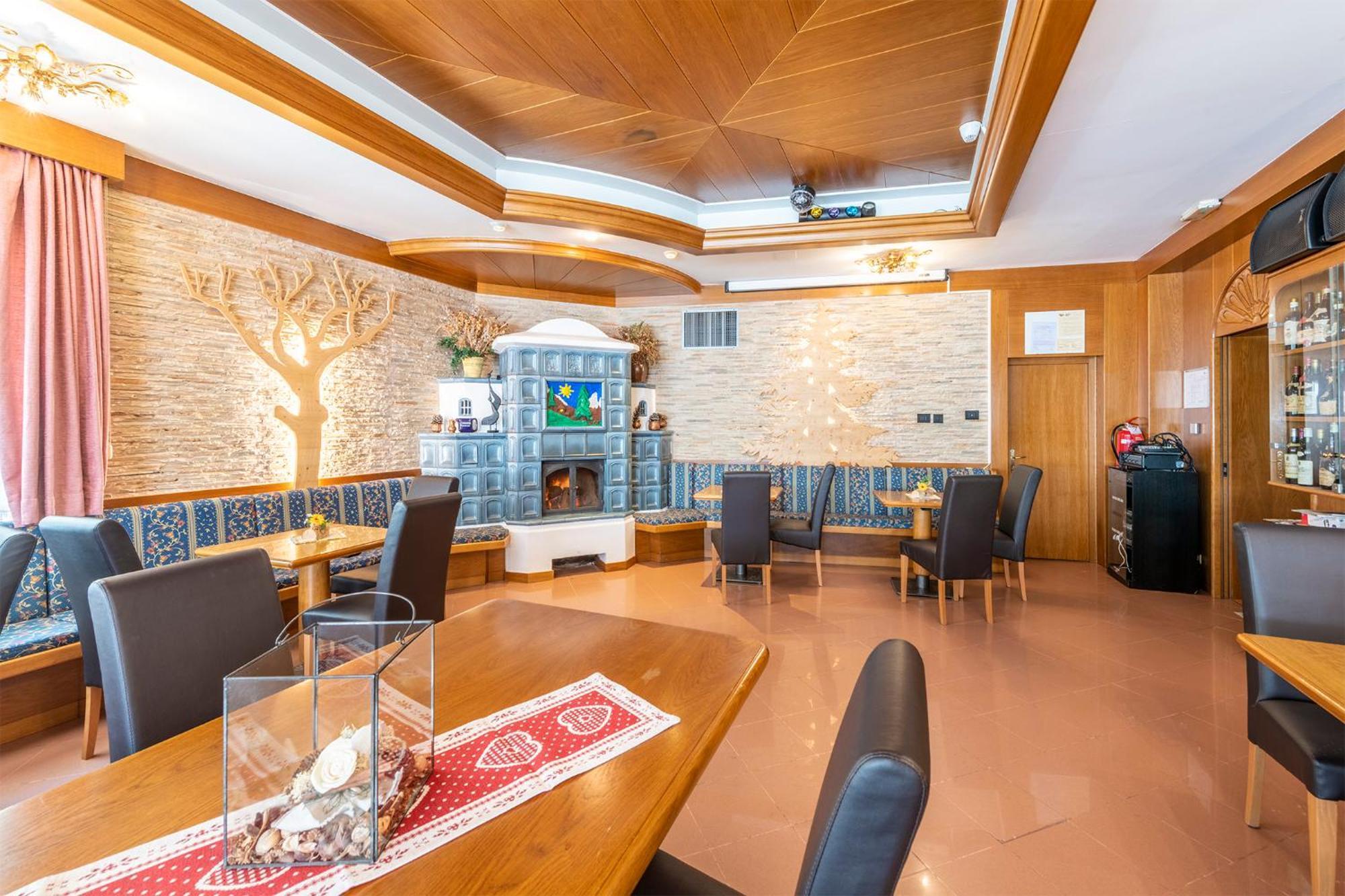 Hotel Alpino Wellness & Spa Peio Fonti Eksteriør bilde